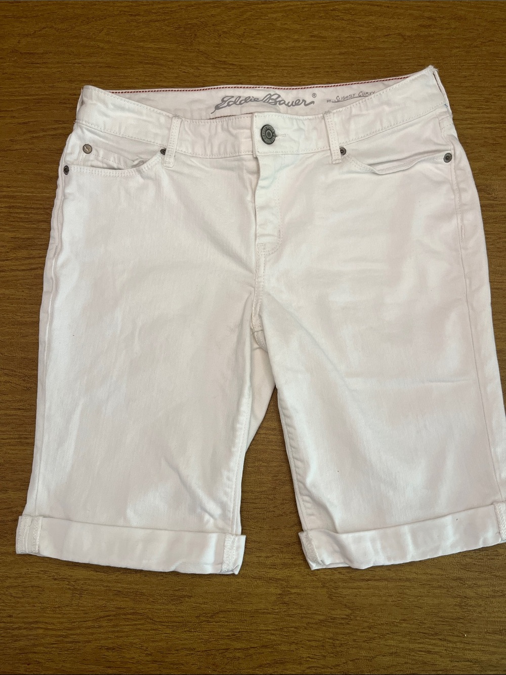 Eddie Bauer Slightly Curvy White Denim, 5 Pocket, Cuffed Bermuda Shorts, Sz 2